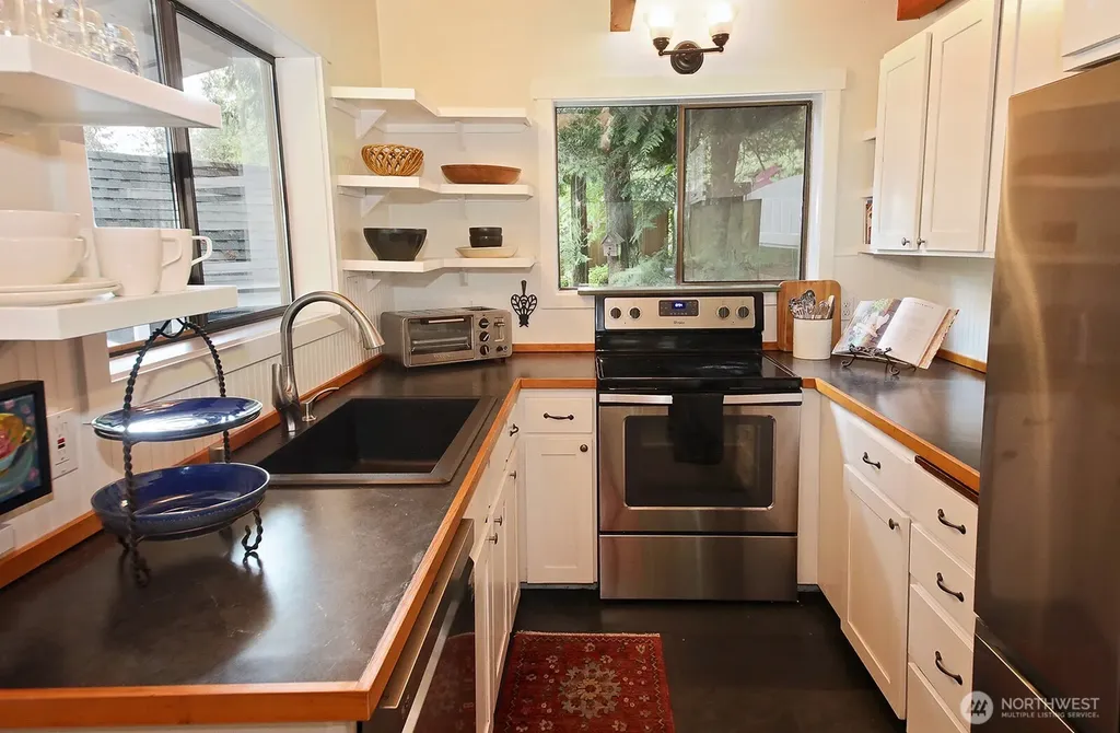 5305 April Drive Langley WA 98260