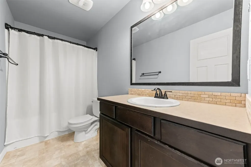 19417 91st Avenue E Graham WA 98338