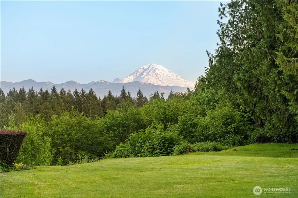5509 234th Avenue E Buckley WA 98321