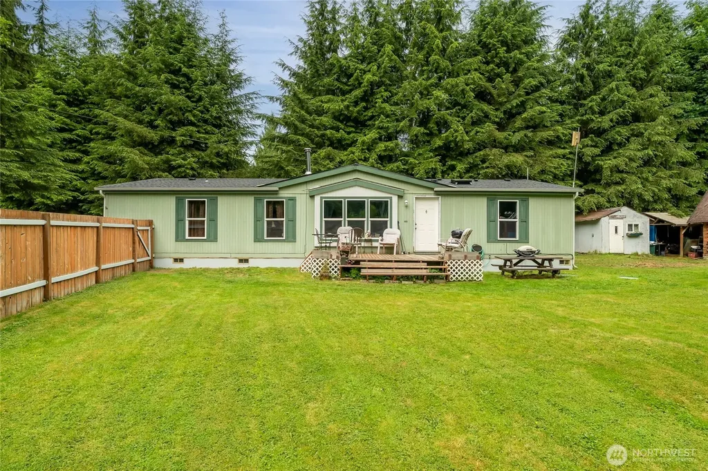 22221 S Forest Loop Road Granite Falls WA 98252