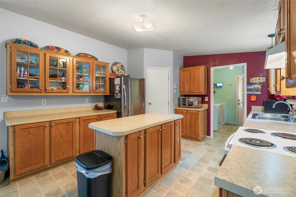 22221 S Forest Loop Road Granite Falls WA 98252