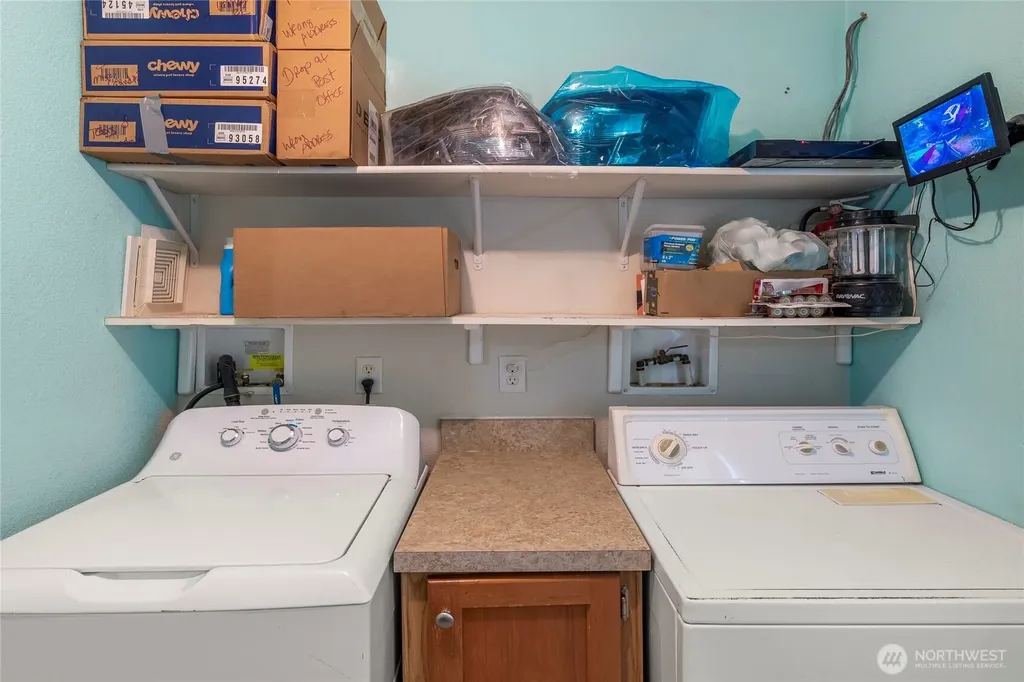 22221 S Forest Loop Road Granite Falls WA 98252