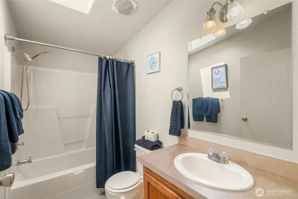 22221 S Forest Loop Road Granite Falls WA 98252