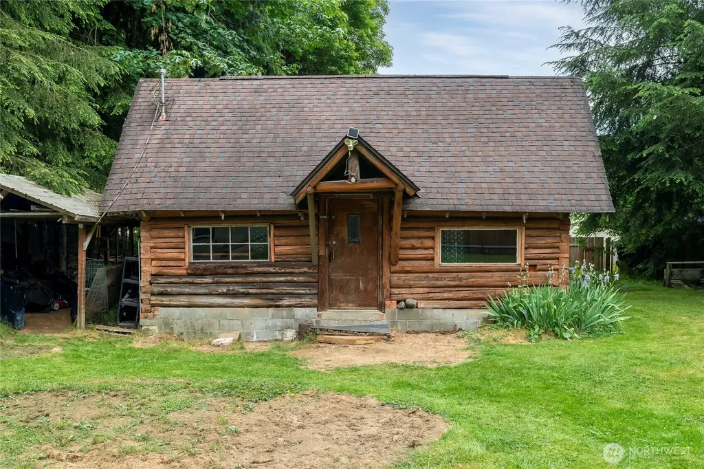 22221 S Forest Loop Road Granite Falls WA 98252