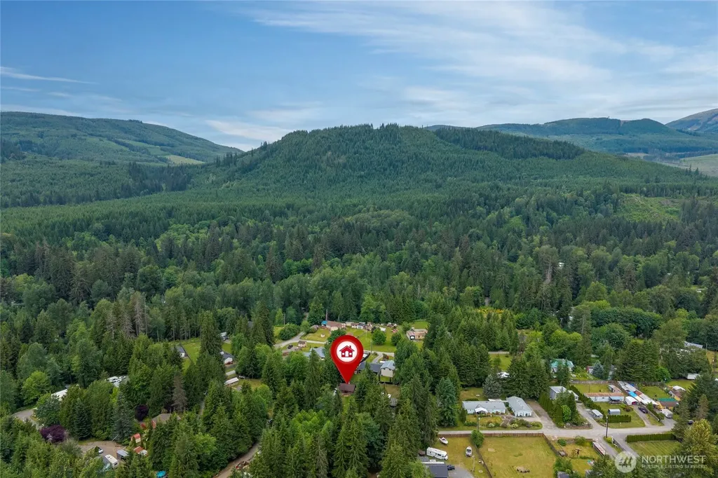 22221 S Forest Loop Road Granite Falls WA 98252
