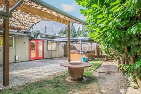 4917 65th Street NE Marysville WA 98270