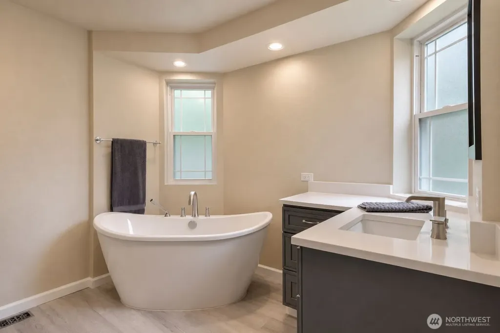 4411 35th Avenue Gig Harbor WA 98335