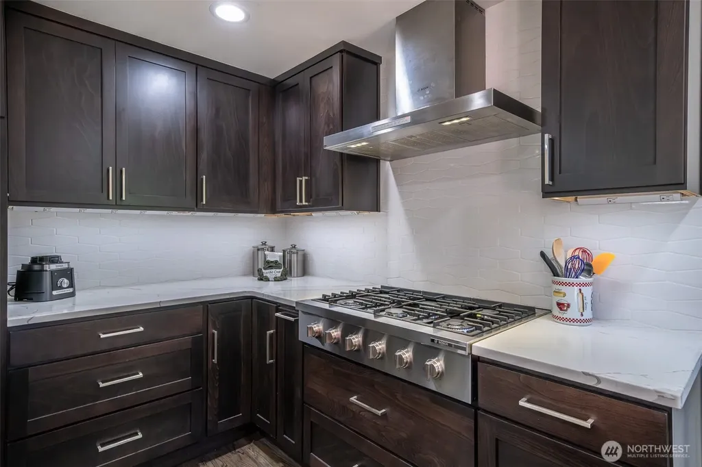 16036 177th Place NE Woodinville WA 98072