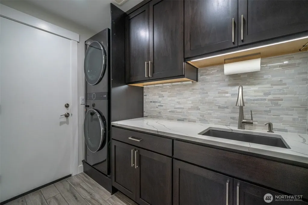 16036 177th Place NE Woodinville WA 98072
