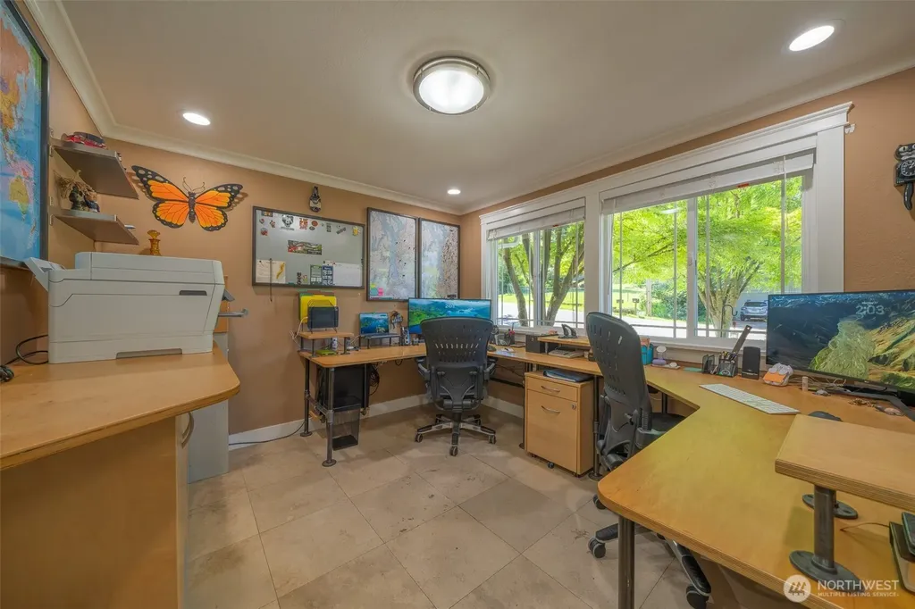 16036 177th Place NE Woodinville WA 98072