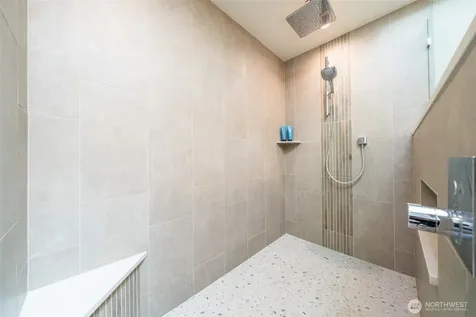 16036 177th Place NE Woodinville WA 98072