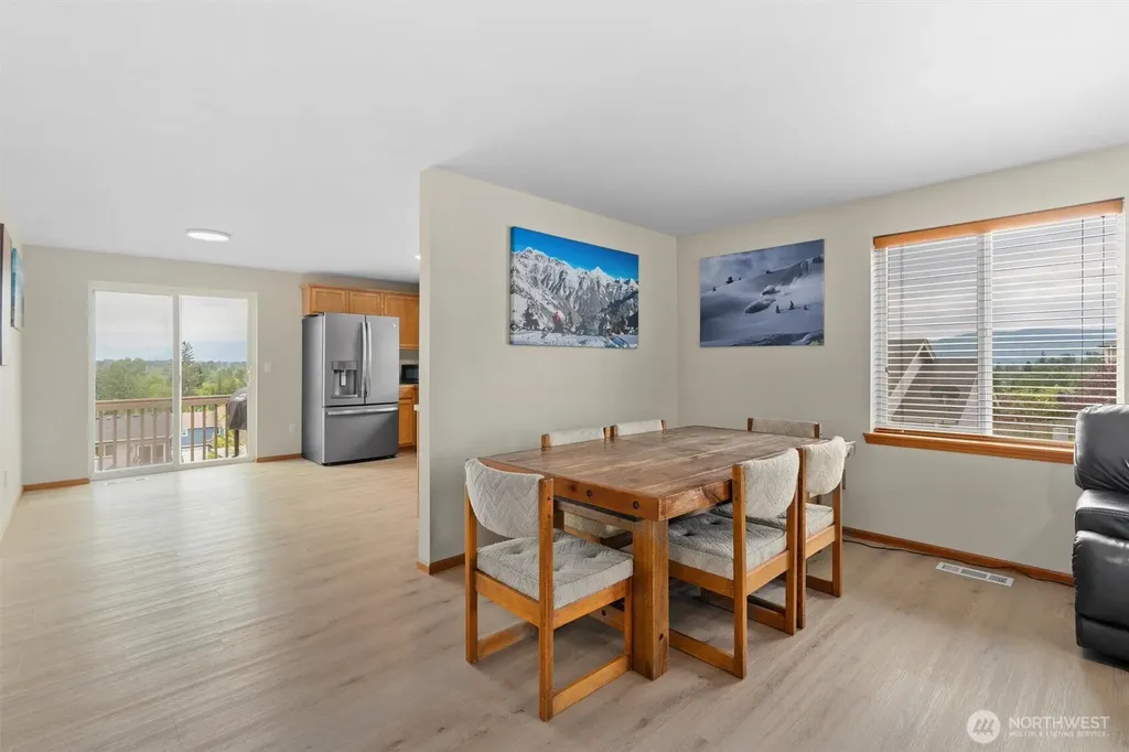 1305 Cascadia Drive Sedro Woolley WA 98284