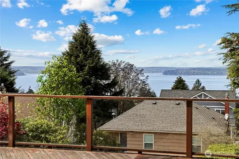 6901 40th Avenue SW Seattle WA 98136