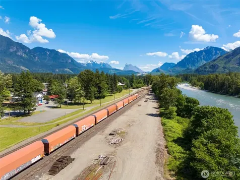40716 Dorman Road Gold Bar WA 98251