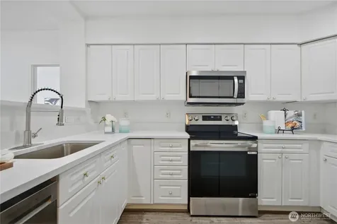 2220 132nd Avenue SE Bellevue WA 98005