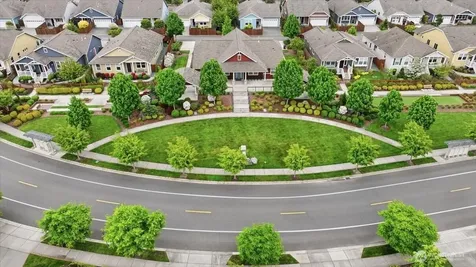 223 S 48th Place Mount Vernon WA 98274