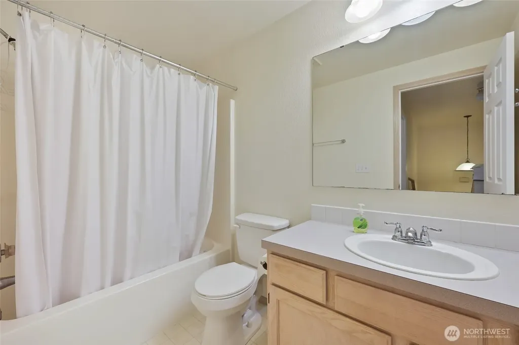 6024 Merlot Lane SE Lacey WA 98513