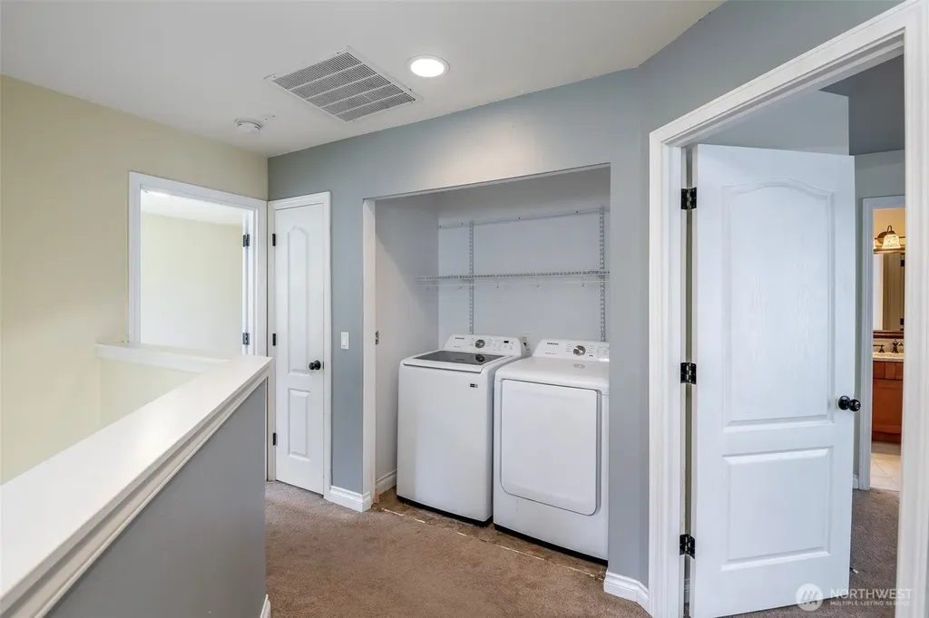 16927 121st Avenue E Puyallup WA 98374