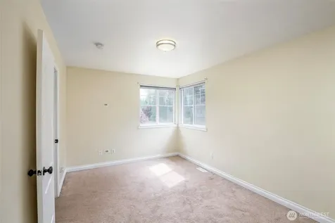 16927 121st Avenue E Puyallup WA 98374