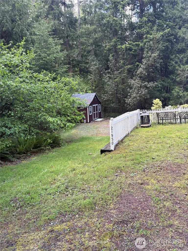 21950 Beachside Drive SE Yelm WA 98597