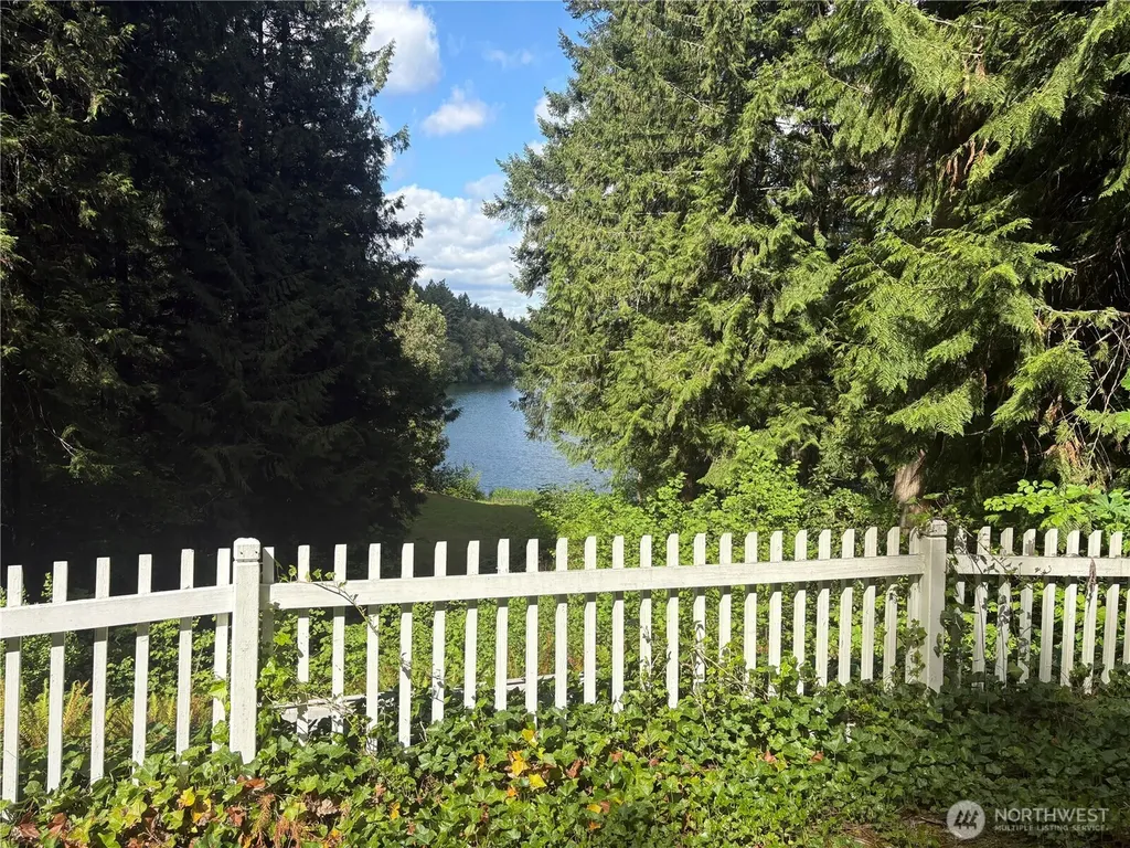 21950 Beachside Drive SE Yelm WA 98597