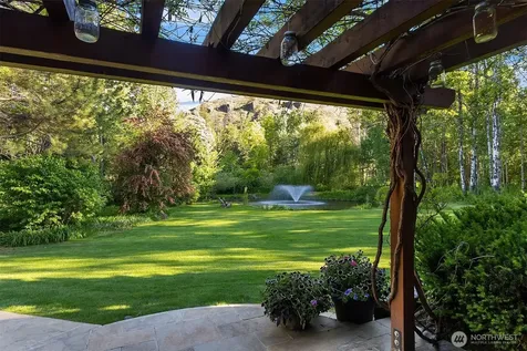 8501 Manastash Road Ellensburg WA 98926