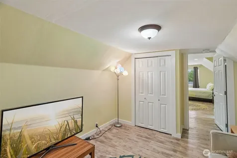 11633 NE 92nd Street Kirkland WA 98033