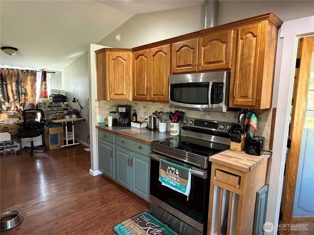 64 N Cordell Road Oroville WA 98844