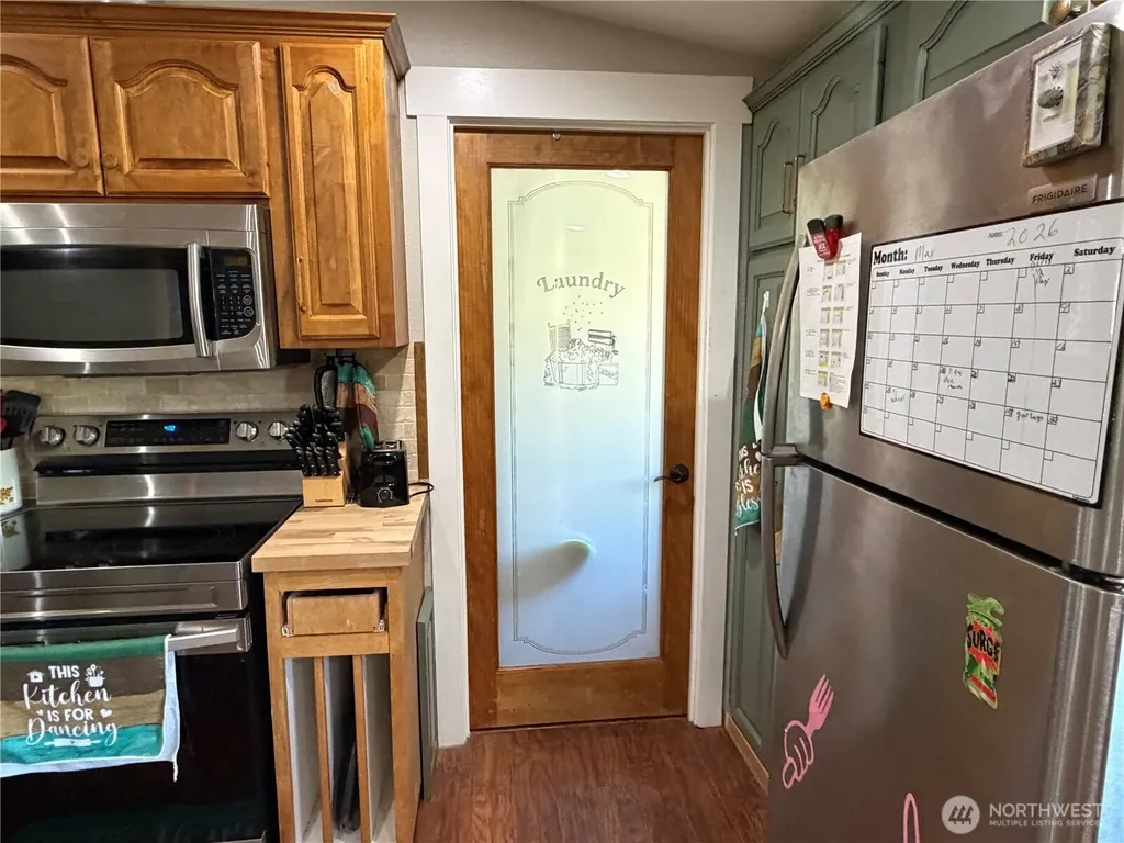 64 N Cordell Road Oroville WA 98844