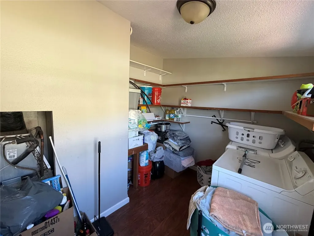 64 N Cordell Road Oroville WA 98844
