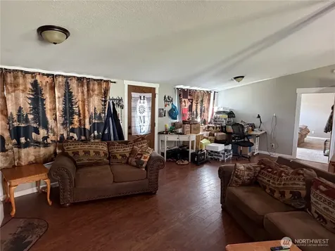 64 N Cordell Road Oroville WA 98844