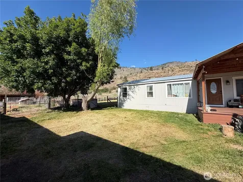 64 N Cordell Road Oroville WA 98844