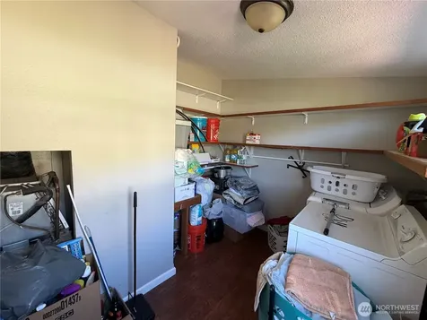 64 N Cordell Road Oroville WA 98844