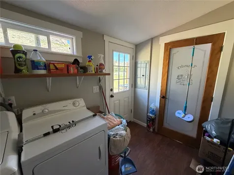 64 N Cordell Road Oroville WA 98844