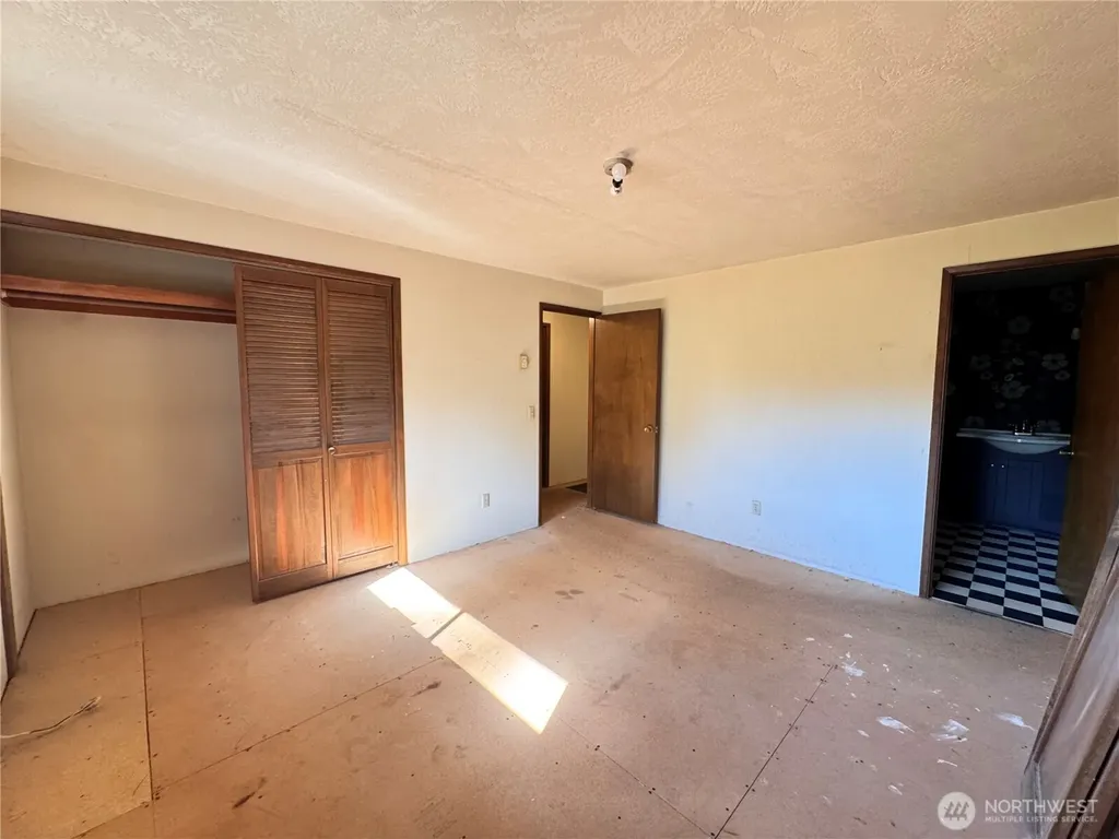 2139 Seabreeze Place Port Angeles WA 98363