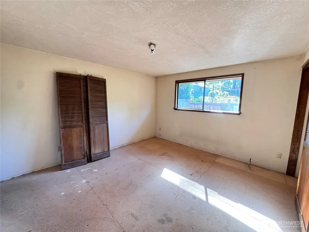 2139 Seabreeze Place Port Angeles WA 98363