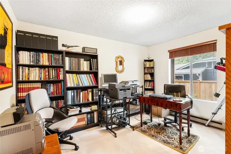 230 222nd Avenue NE Sammamish WA 98074