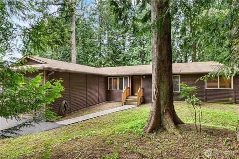 230 222nd Avenue NE Sammamish WA 98074