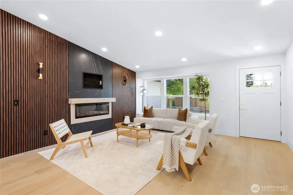 16103 E Shore Drive Lynnwood WA 98087