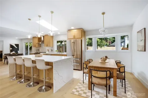 16103 E Shore Drive Lynnwood WA 98087
