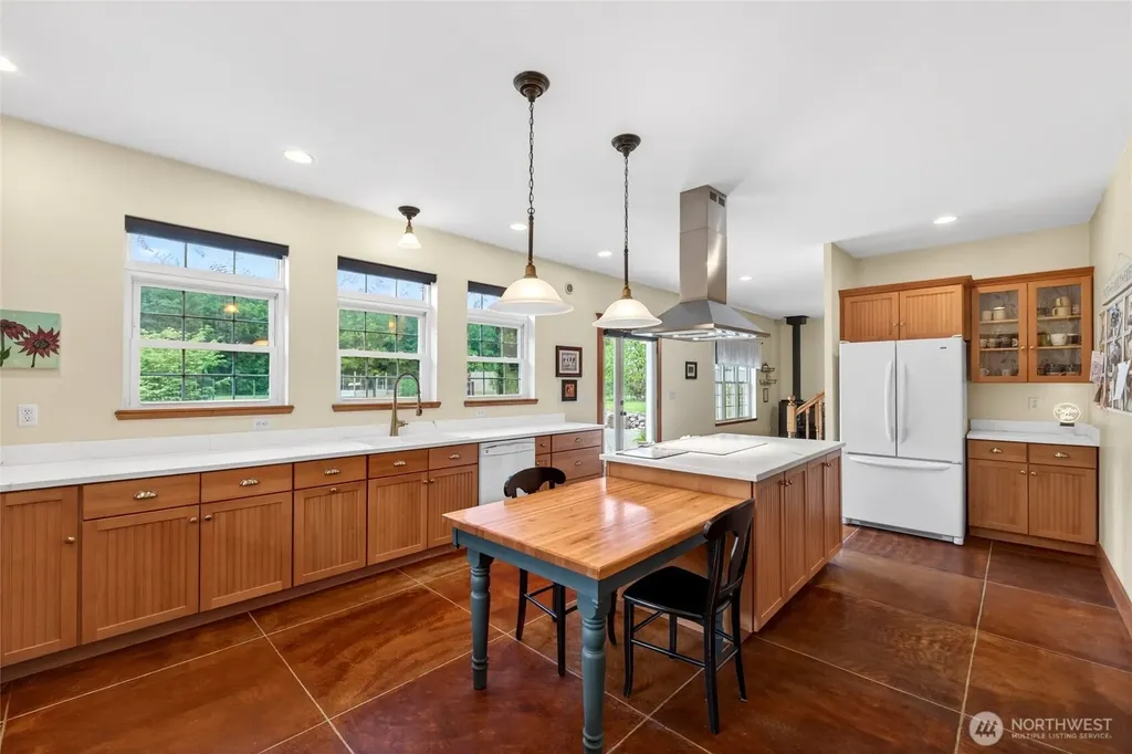 6207 63rd Avenue NE Olympia WA 98516