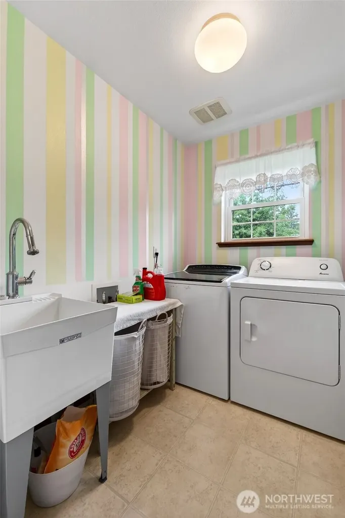 6207 63rd Avenue NE Olympia WA 98516