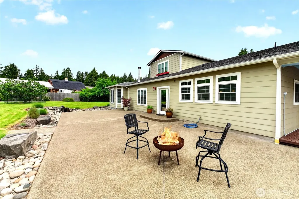 6207 63rd Avenue NE Olympia WA 98516