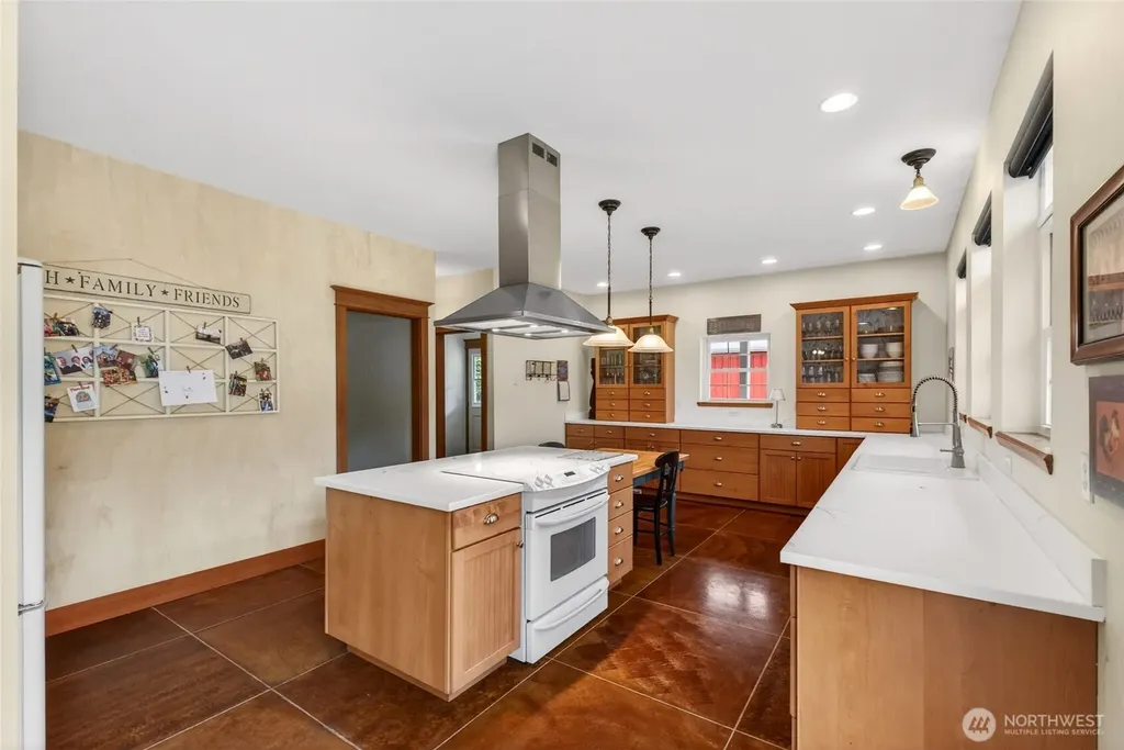 6207 63rd Avenue NE Olympia WA 98516