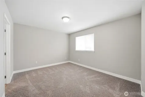 1744 113th Street S Tacoma WA 98444