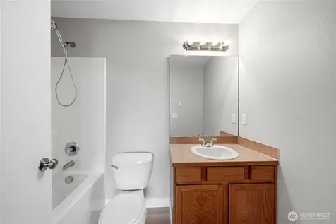 1744 113th Street S Tacoma WA 98444