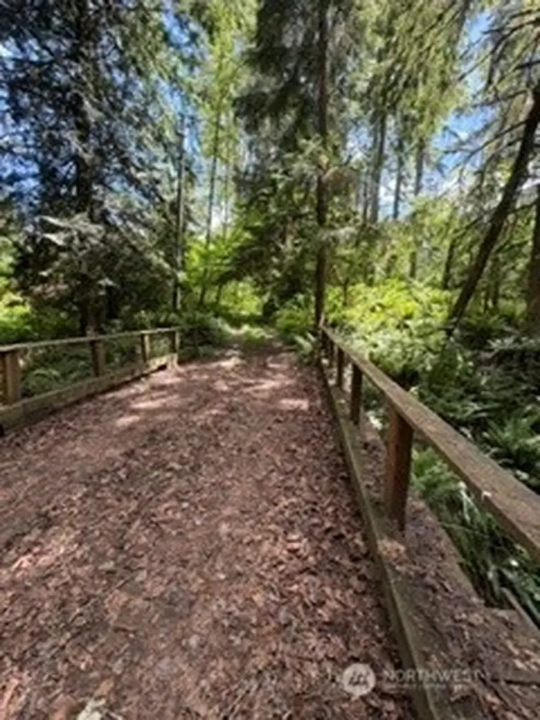 7316 238th Avenue NE Redmond WA 98052