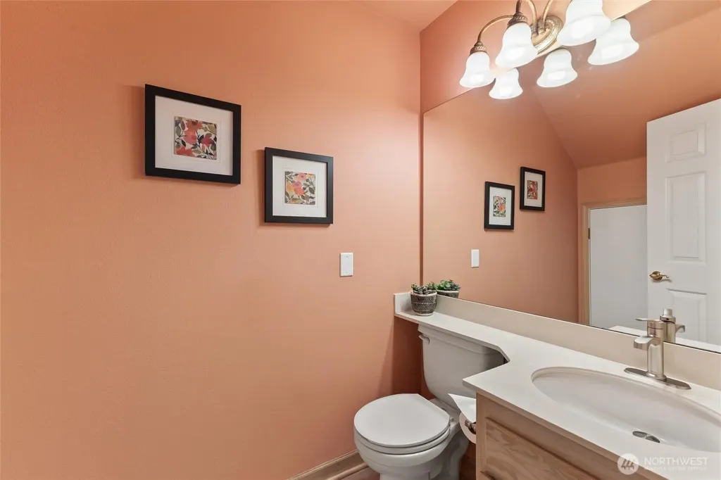 3444 Deer Pointe Court N Bellingham WA 98226