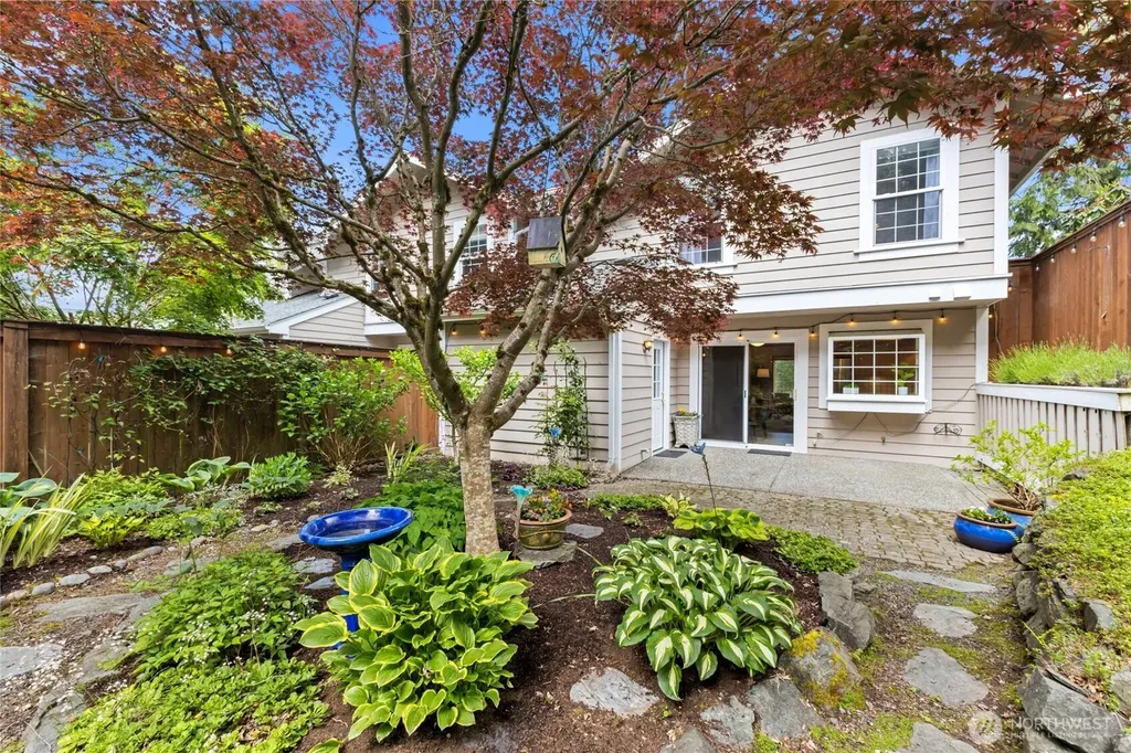 3444 Deer Pointe Court N Bellingham WA 98226