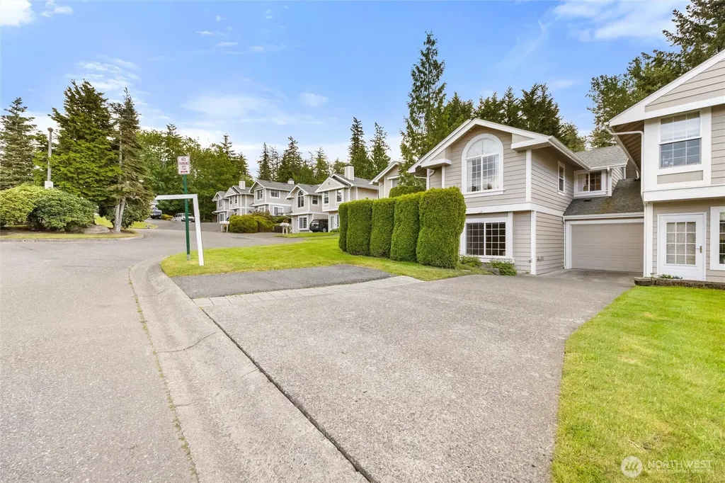 3444 Deer Pointe Court N Bellingham WA 98226